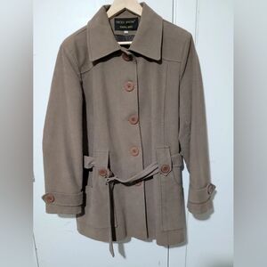 Women's Tan Jacket